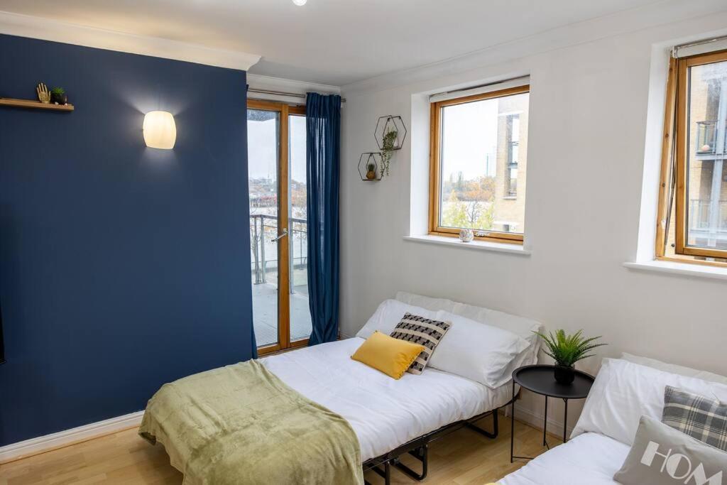 Morden London Apartment, By The Sea With Free Parking Exteriér fotografie