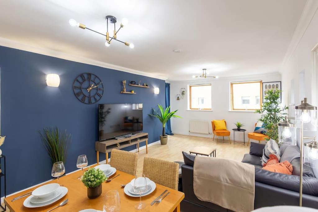 Morden London Apartment, By The Sea With Free Parking Exteriér fotografie