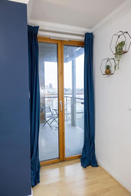 Morden London Apartment, By The Sea With Free Parking Exteriér fotografie