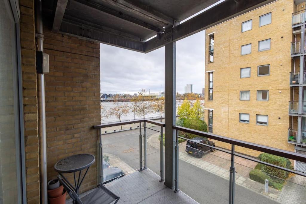 Morden London Apartment, By The Sea With Free Parking Exteriér fotografie